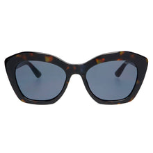 Load image into Gallery viewer, Paulina Cat Eye Sunglasses: Tortoise
