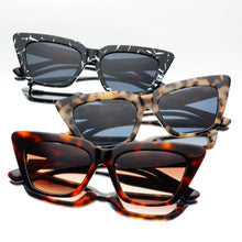 Load image into Gallery viewer, Vista Acetate Cat Eye Sunglasses: Milky Tortoise
